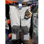 Klim Latitude Motorbike Pant Short; Colour: Cool Gray; 5147-004-332-604; Size: 32; RRP £500