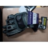 Klim Badlands Aero Pro Short Glove; Colour: Monument Gray; 3924-002-140-609; Size: L; RRP: £170