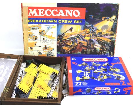 Assorted vintage Meccano. Including 'Breakdown Set', box of '27 Models', and a vintage wooden case of loose parts (boxes not 
