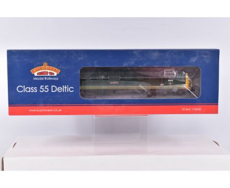 A BOXED OO GAUGE BACHMANN BRANCHLINE MODEL RAILWAYS Class 55 Deltic, no. D9001 'St.Paddy' in BR Green with Full Yellow Ends -