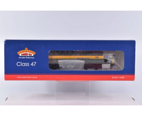 A  BOXED OO GAUGE BACHMANN BRANCHLINE MODEL RAILWAYS Class 47, no. 47975 'The Institute of Civil Engineers' Civil Engineers (