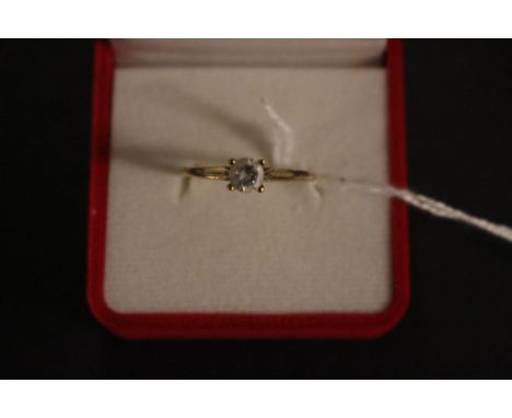 Ladies 9ct Gold Claw stone set ring. 1.3g total weight. Size N 