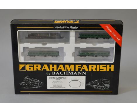 N Gauge. Graham Farish. Atlantic Coast Express train set. Merchant Navy loco, 4 coaches, track & controller. VG/E appears unu