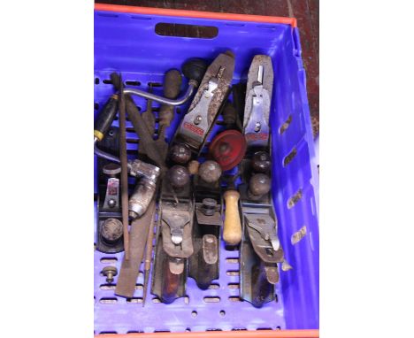 A box of vintage woodworking tools etc. No shipping. 