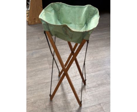 A WWII British field wash basin, dated 1943, provenance relating to LIEUT. F.H. KELF 8TH NORFOLK REGIMENT 