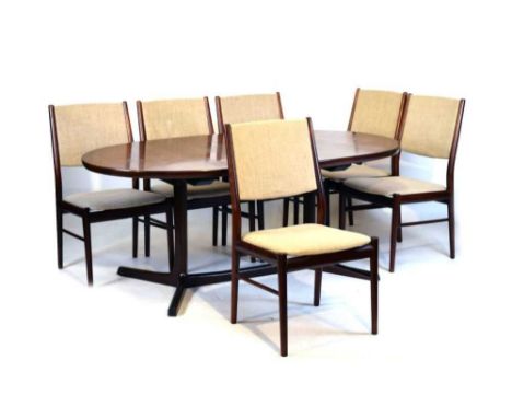 Mid-Century Danish dining table and six chairs, by Skovby Mobelfabrik, circa 1975, the chairs with cream upholstered seats an