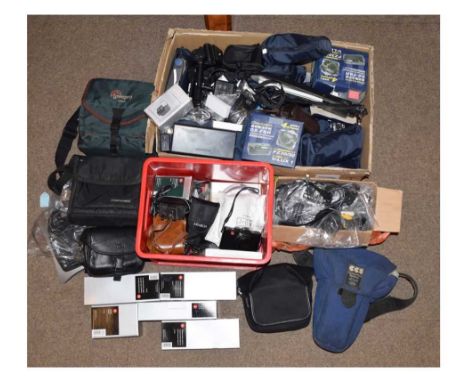 Quantity of Leica and other mixed camera accessories to include; boxed AC-Adaptor, boxed component video cables, Yinyan flash