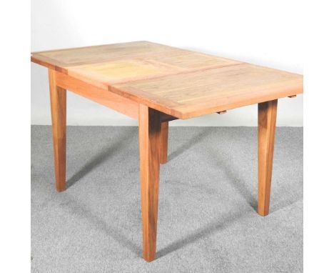 A modern light oak draw leaf dining table148w x 86d x 77h cmOverall complete and usable but dirty, having come from a house, 