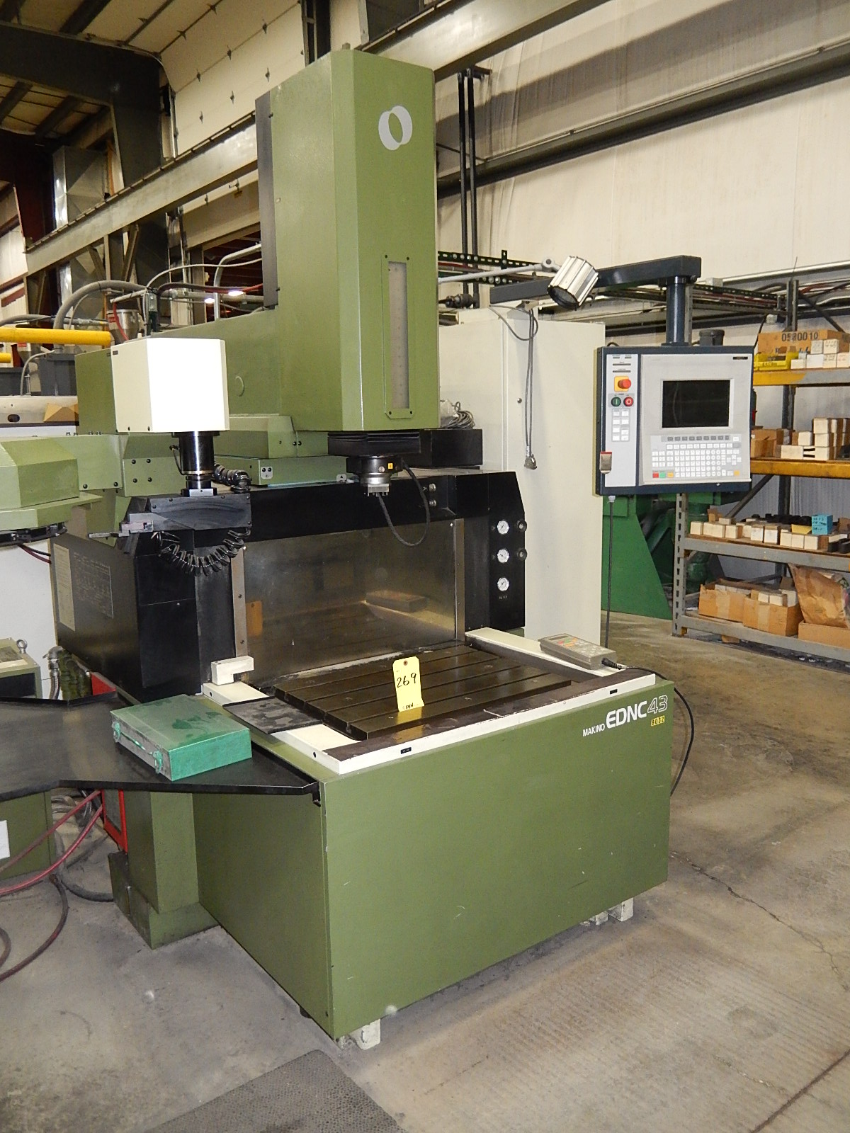 Lot 269 - MAKINO 4-AXIS CNC SINKER ELECTRICAL DISCHARGE MACHINE, MODEL EDNC-