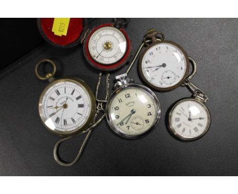 FOUR ASSORTED POCKET WATCHES TOGETHER WITH A VINTAGE CASED COMPASS (5)