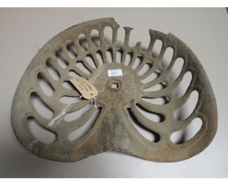 A VINTAGE ALBION CAST METAL TRACTOR SEAT A/F