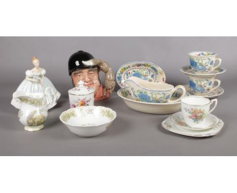 A quantity of miscellaneous. Royal Doulton Brambly Hedge 'Spring' milk jug &amp; bowl, Royal Crown Derby 'Derby Posies' lidde