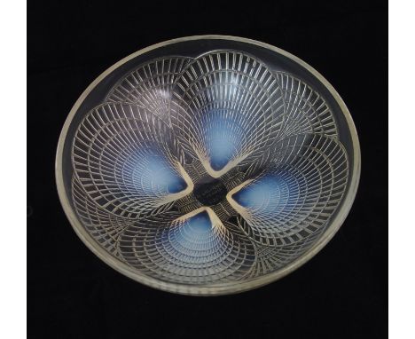 A Rene Lalique moulded opalescent glass "Coquilles" coupe circa 1924, round bowl with geometric shell design to exterior, whe