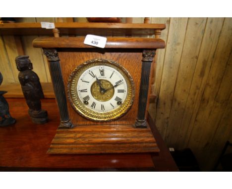 Oak 'Sessions' USA mantel clock