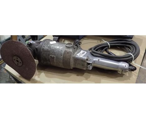 Black &amp; Decker 7 inch heavy duty sander/grinder. P&amp;P Group 3 (£25+VAT for the first lot and £5+VAT for subsequent lot