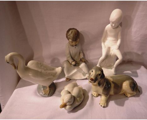 Four Nao figurines and a Spode example, largest H: 25 cm. Not available for in-house P&amp;P 