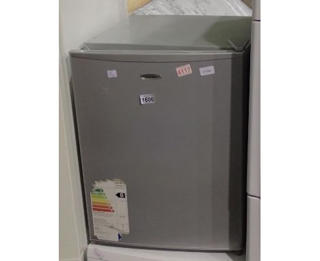 Matsui table top fridge, model MTR245L. All electrical items in this lot have been PAT tested for safety and have passed. Thi