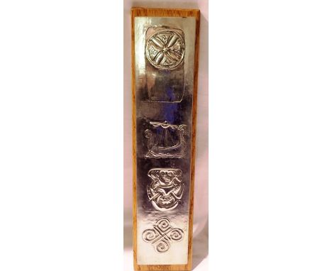Maureen Costain Richards (1933-2004), pewter Isle of Man hanging plaque, 30 x 7 cm. P&amp;P Group 2 (£18+VAT for the first lo