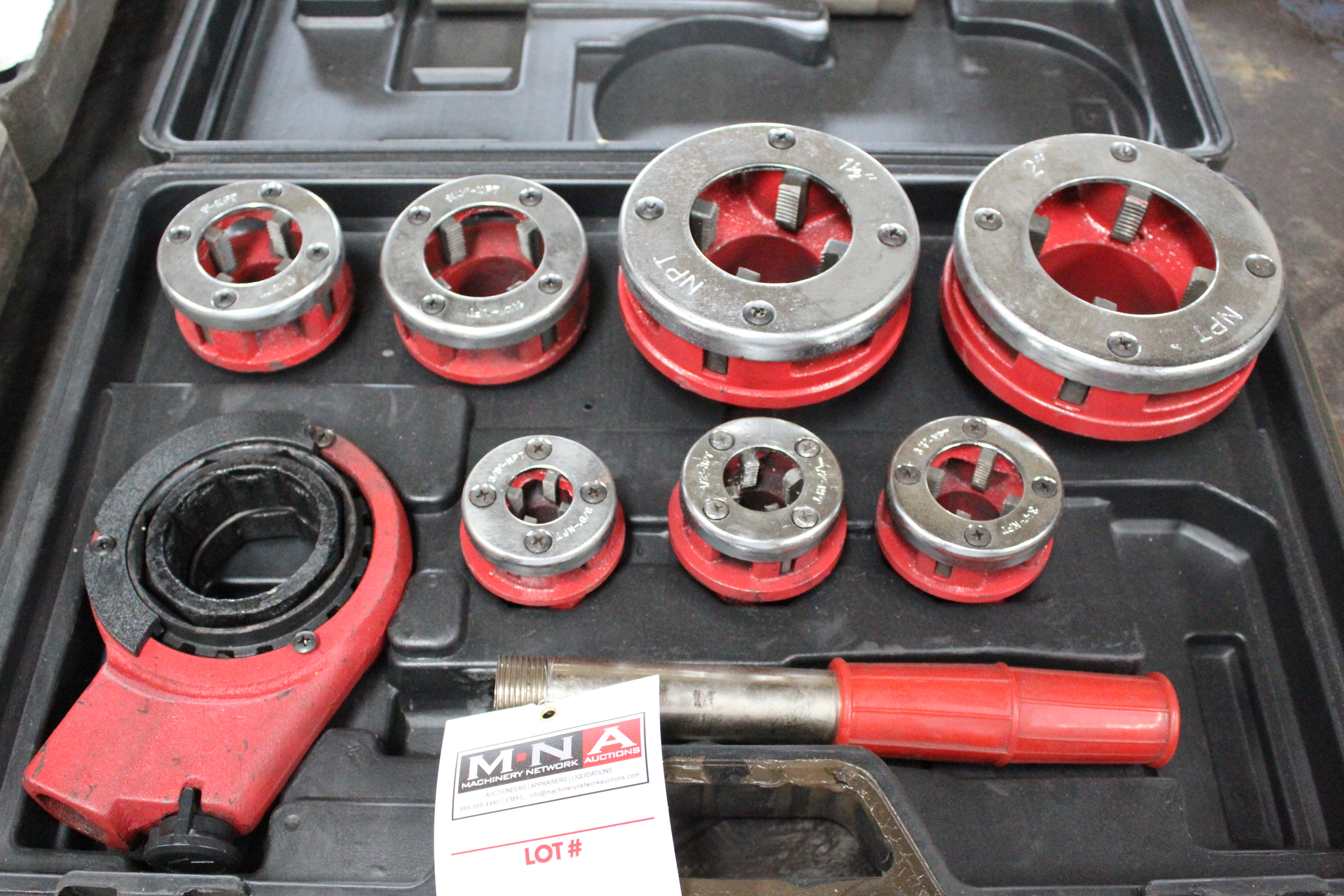 RIDGID 10PC 3/8"2" RATCHETING PIPE THREADER SET