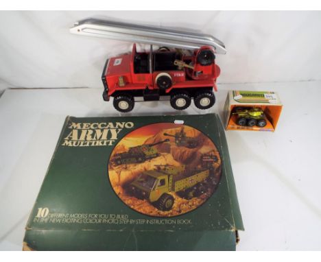 Meccano - Three items in total comprising Meccano Army set, Meccano diecast Fire Engine which measures 18 cm (h) with ladders