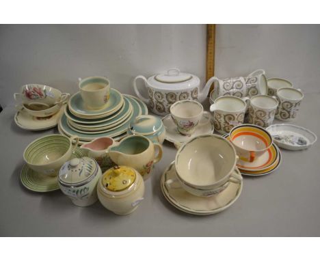 Mixed Lot: Various Susie Cooper table wares to include tea cups and saucers, soup bowls, various tea wares, teapots etc in as