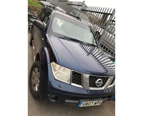 Nissan Pathfinder Sport Dci 4x4, Manual Motor vehicle SUV, 7 seats, Diesel engine, approx 127,000 Mileage, MOT 17th Sept 2022