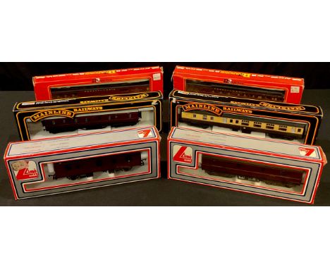 Toys, Trains - OO Gauge boxed coaches and rolling stock including Palitoy Mainline Railways, Lima Models and Rivarossi (6) 