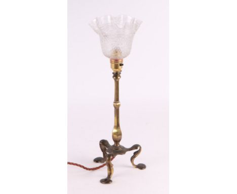 An Arts and Crafts brass Pullman lamp, 40cm high.