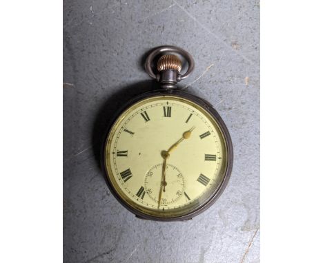 An early 20th silver cased pocket watch in a Dennison case, Birmingham 1913 or 1938Location: 