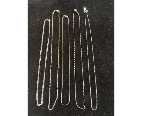 Five 925 silver chains 