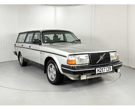 Registration: H257CDV  VIN: YV1245847L1863805  Mileage Showing: 196,000  Transmission: Automatic  MOT: 09/10/2025First regist