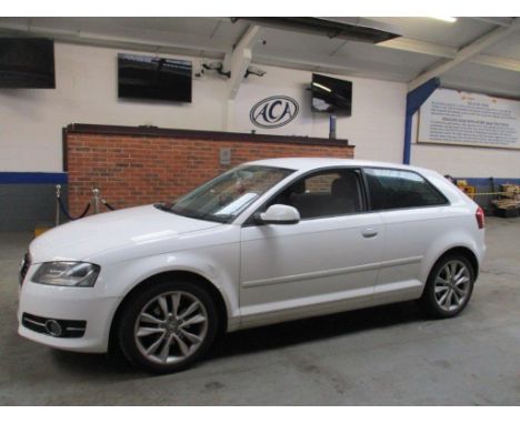 Make &amp; Model: Audi A3 Sport 138 TDIDate of Reg: AF11 TZDColour: Whitecc: 1968MoT: 06-12-2021Fuel Type: DIESELMileage: 122