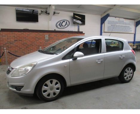 Make &amp; Model: Vauxhall Corsa ClubDate of Reg: GU08 AOMColour: Silvercc: 1229MoT: 13-10-2021Fuel Type: PETROLMileage: 83kT