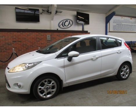 Make &amp; Model: Ford Fiesta ZetecDate of Reg: AK12 HFRColour: Whitecc: 1388MoT: 18-10-2021Fuel Type: PETROLMileage: 91kTran