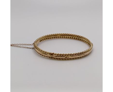 A 15ct gold bangle, 8.7 g 