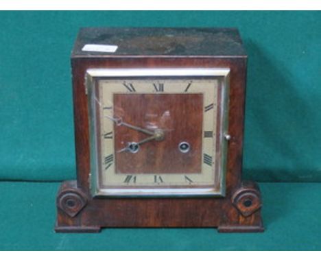 OAK CASED ART DECO STYLE MANTEL CLOCK 