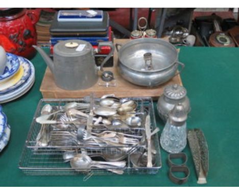 LATGE QUANTITY OF BOXED AND UNBOXED SILVER PLATED FLATWARE, PEWTER WARE ETC.  