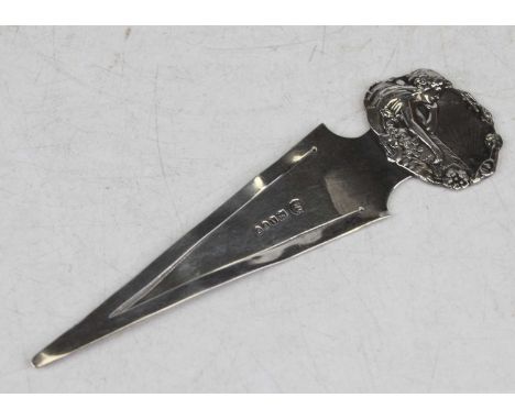 An early 20th century Art Nouveau influenced silver bookmark, with import marks for London 1904, 11cmIt is quite bent from us