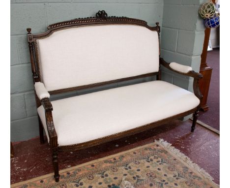 Pretty French style mahogany framed salon sofa 