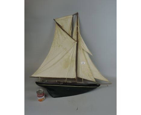 Vintage pond yacht