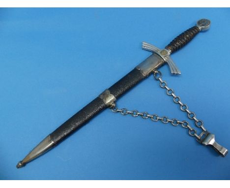 A German W.W.2 period Luftwaffe Dagger, 1st pattern, the blade with makers marks for 'Seigfried Waffen Ernst Pack &amp; Sohne