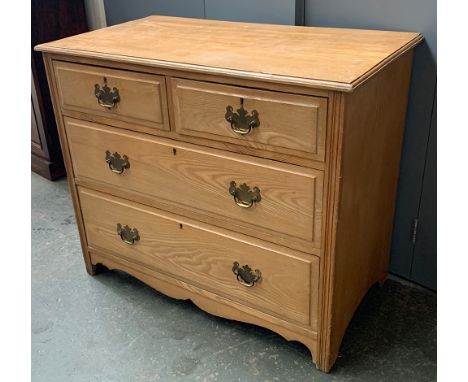 A light oak chest, two short over two long drawers, 91x50x76cm 