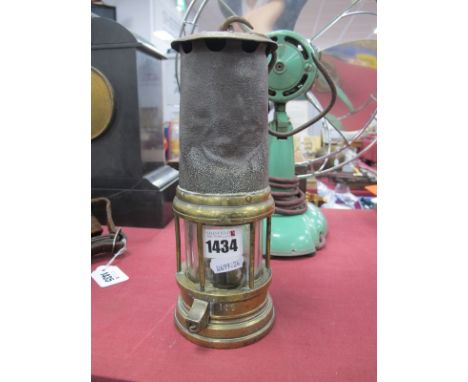 A Thomas Williams 47, Aberdare 149, Welsh Brass Miners Lamp.