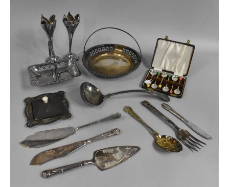 A Collection of Silver Plate to Comprise Bud Vases, Coffee Bean Spoons, Kings Pattern Ladle etc 