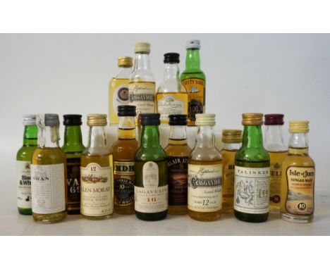 SELECTION OF MINIATURES
16 bottles.  A selection of Malt & Blended Whisky miniatures, including: Dalwhinnie 15 Year Old (43% 