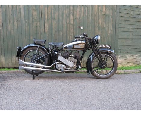 1937 AJS 982cc Model 37/2Registration no. HV 8529Frame no. 905Engine no. 37/2 2400•Present ownership since 2007•Requires re-c