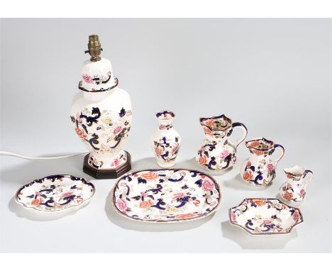 Collection of Masons Mandalay pattern china, to include reading lamp, three dishes, vase, three graduated jugs (8)