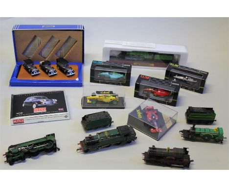 Selection of model trains and cars including a boxed Flying Scotsman train, boxed Lledo vintage Rolls Royce Car Collection, b