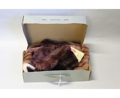 Collection of vintage furs, (4)
