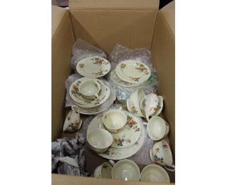 Grindley and Elephant Pottery Autumn Spray pattern tea and fruit service (qty)